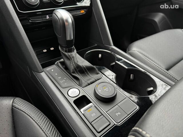 Серый Фольксваген Atlas, объемом двигателя 2 л и пробегом 23 тыс. км за 35590 $, фото 24 на Automoto.ua