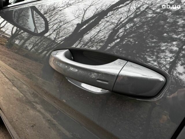 Серый Фольксваген Atlas, объемом двигателя 2 л и пробегом 23 тыс. км за 35590 $, фото 10 на Automoto.ua