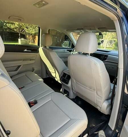 Синий Фольксваген Atlas, объемом двигателя 3.6 л и пробегом 241 тыс. км за 19400 $, фото 16 на Automoto.ua