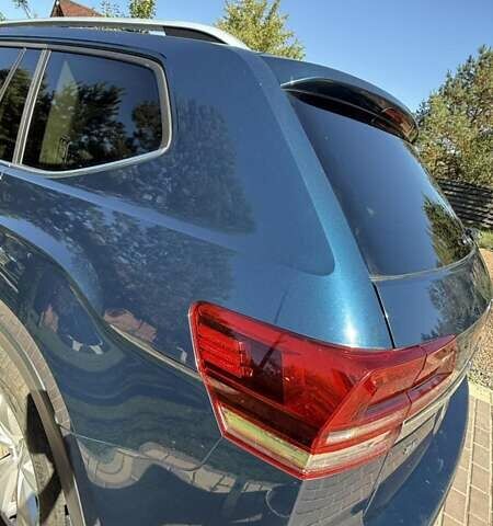 Синий Фольксваген Atlas, объемом двигателя 3.6 л и пробегом 241 тыс. км за 19400 $, фото 3 на Automoto.ua