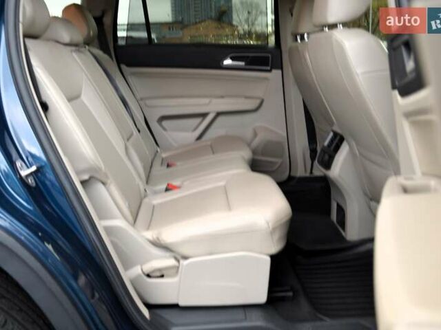 Синий Фольксваген Atlas, объемом двигателя 3.6 л и пробегом 173 тыс. км за 19500 $, фото 32 на Automoto.ua