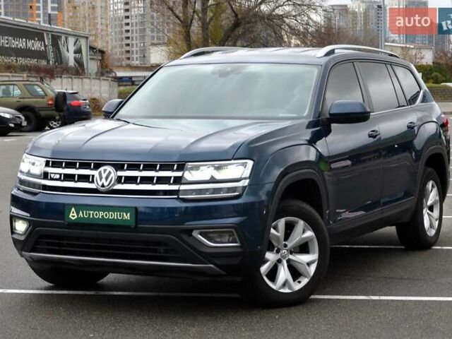 Синий Фольксваген Atlas, объемом двигателя 3.6 л и пробегом 173 тыс. км за 19500 $, фото 6 на Automoto.ua