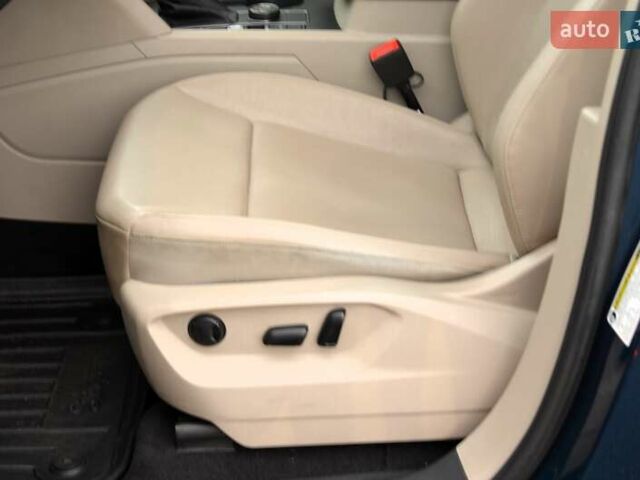 Синий Фольксваген Atlas, объемом двигателя 3.6 л и пробегом 173 тыс. км за 19500 $, фото 22 на Automoto.ua