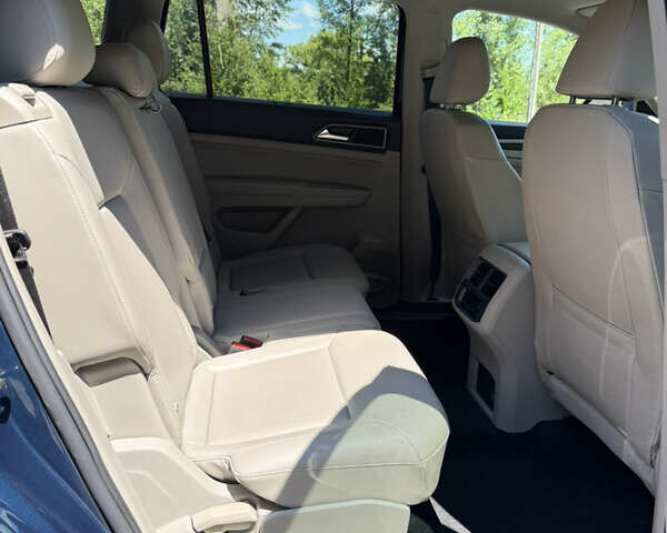 Синий Фольксваген Atlas, объемом двигателя 2 л и пробегом 96 тыс. км за 20900 $, фото 36 на Automoto.ua