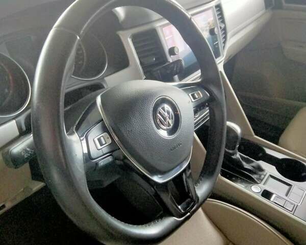 Фольксваген Atlas 2018 в Хмельницком на Automoto.ua Синий Фольксваген Atlas, объемом двигателя 1.98 л и пробегом 137 тыс. км за 15999 $, фото 23 на Automoto.ua