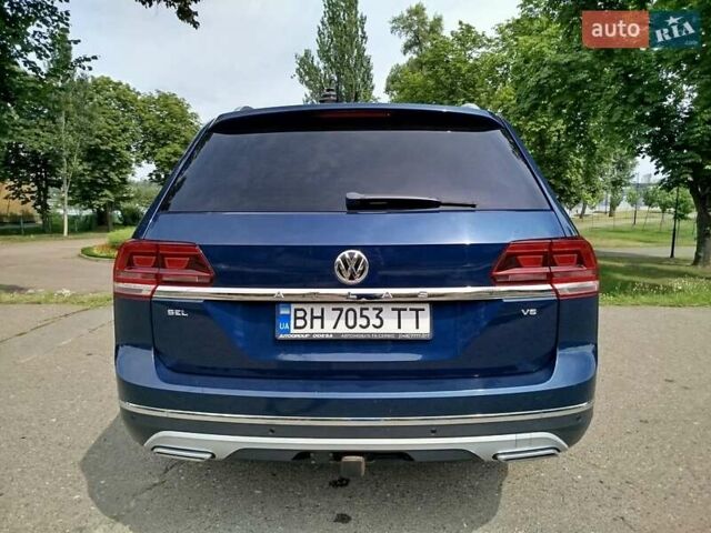 Синий Фольксваген Atlas, объемом двигателя 3.6 л и пробегом 131 тыс. км за 18990 $, фото 5 на Automoto.ua