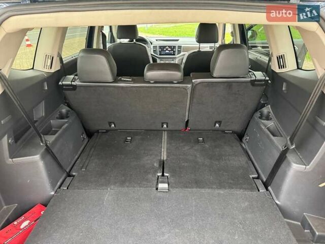 Синий Фольксваген Atlas, объемом двигателя 3.6 л и пробегом 50 тыс. км за 24000 $, фото 11 на Automoto.ua