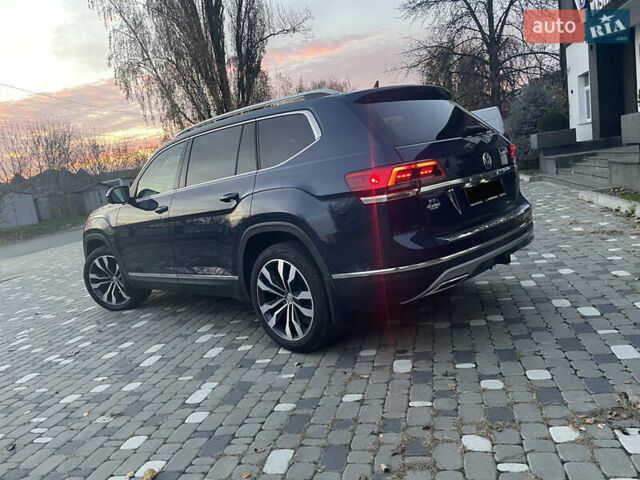 Синій Фольксваген Atlas, об'ємом двигуна 3.6 л та пробігом 93 тис. км за 25500 $, фото 6 на Automoto.ua