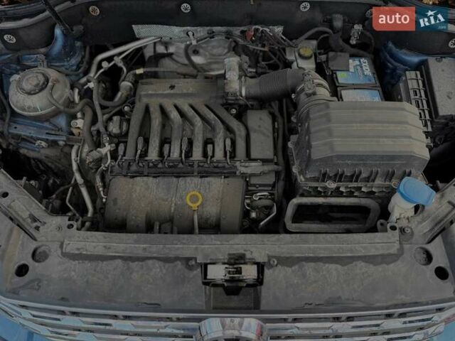 Синий Фольксваген Atlas, объемом двигателя 3.6 л и пробегом 136 тыс. км за 25000 $, фото 8 на Automoto.ua