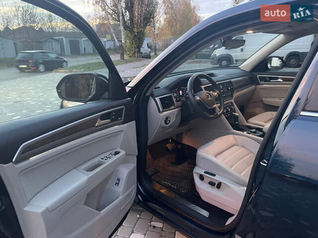 Синій Фольксваген Atlas, об'ємом двигуна 3.6 л та пробігом 93 тис. км за 25500 $, фото 21 на Automoto.ua