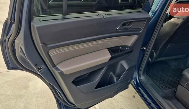 Синий Фольксваген Atlas, объемом двигателя 3.6 л и пробегом 88 тыс. км за 36000 $, фото 33 на Automoto.ua