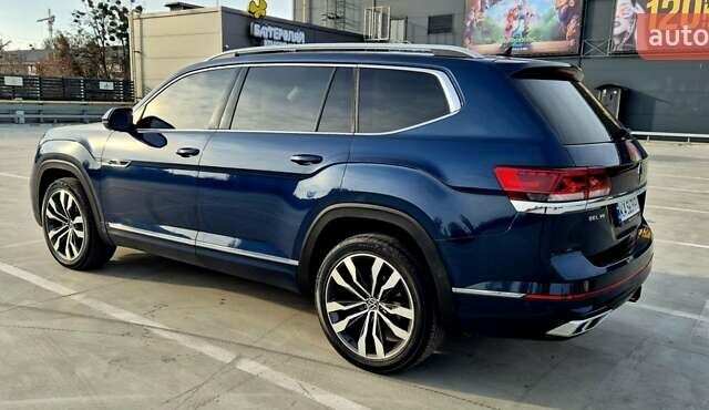 Синий Фольксваген Atlas, объемом двигателя 3.6 л и пробегом 88 тыс. км за 36000 $, фото 7 на Automoto.ua