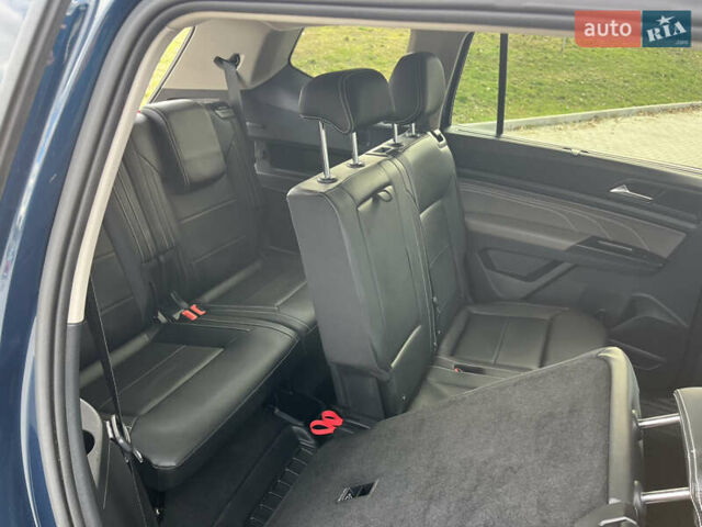 Синий Фольксваген Atlas, объемом двигателя 3.6 л и пробегом 108 тыс. км за 32500 $, фото 27 на Automoto.ua