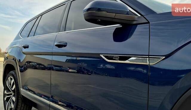 Синий Фольксваген Atlas, объемом двигателя 3.6 л и пробегом 88 тыс. км за 36000 $, фото 12 на Automoto.ua