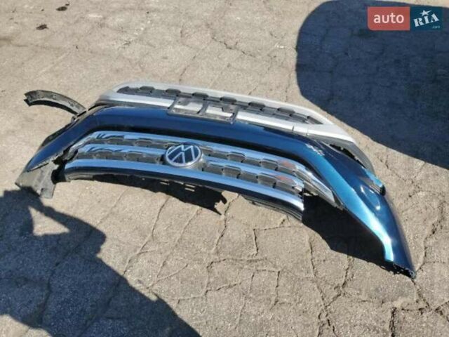 Синій Фольксваген Atlas, об'ємом двигуна 1.98 л та пробігом 124 тис. км за 14900 $, фото 10 на Automoto.ua