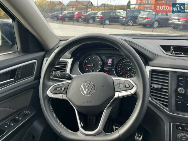 Синий Фольксваген Atlas, объемом двигателя 3.6 л и пробегом 108 тыс. км за 32500 $, фото 33 на Automoto.ua