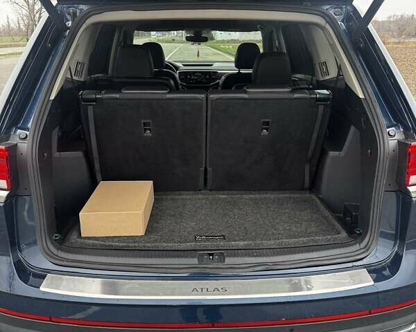 Синій Фольксваген Atlas, об'ємом двигуна 3.6 л та пробігом 150 тис. км за 29000 $, фото 15 на Automoto.ua