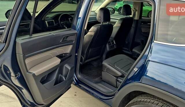 Синий Фольксваген Atlas, объемом двигателя 3.6 л и пробегом 88 тыс. км за 36000 $, фото 32 на Automoto.ua