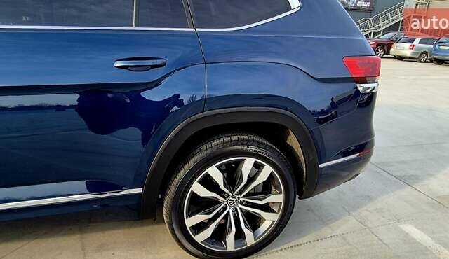 Синий Фольксваген Atlas, объемом двигателя 3.6 л и пробегом 88 тыс. км за 36000 $, фото 19 на Automoto.ua