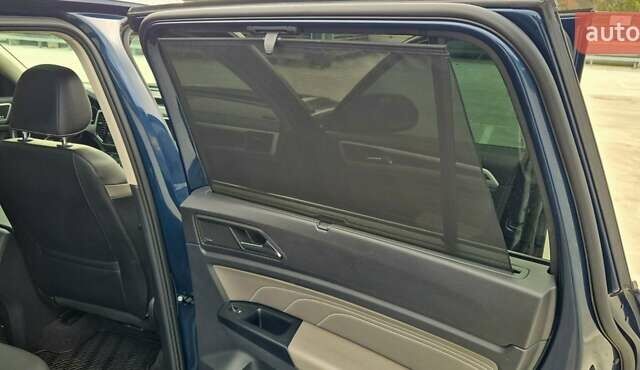 Синий Фольксваген Atlas, объемом двигателя 3.6 л и пробегом 88 тыс. км за 36000 $, фото 76 на Automoto.ua