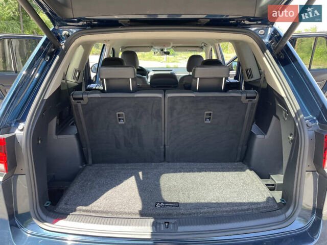 Синий Фольксваген Atlas, объемом двигателя 3.6 л и пробегом 53 тыс. км за 24500 $, фото 43 на Automoto.ua