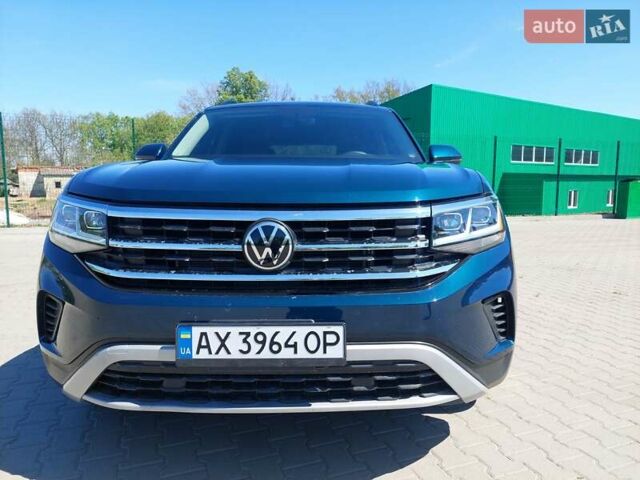 Синий Фольксваген Atlas, объемом двигателя 1.98 л и пробегом 49 тыс. км за 27700 $, фото 3 на Automoto.ua