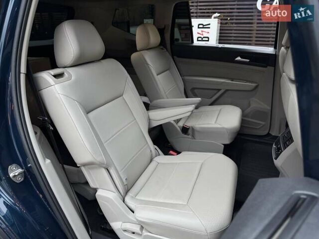 Синий Фольксваген Atlas, объемом двигателя 1.98 л и пробегом 9 тыс. км за 32900 $, фото 11 на Automoto.ua