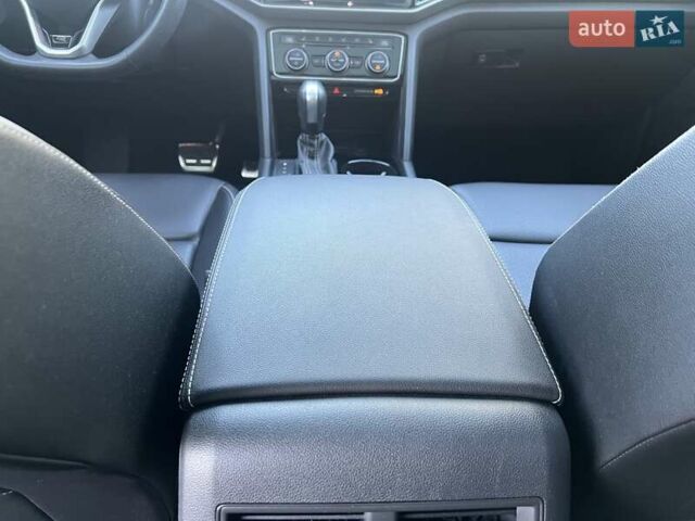 Синий Фольксваген Atlas, объемом двигателя 3.6 л и пробегом 12 тыс. км за 35999 $, фото 41 на Automoto.ua