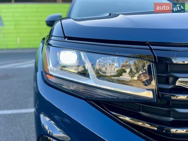 Синий Фольксваген Atlas, объемом двигателя 3.6 л и пробегом 12 тыс. км за 35999 $, фото 11 на Automoto.ua