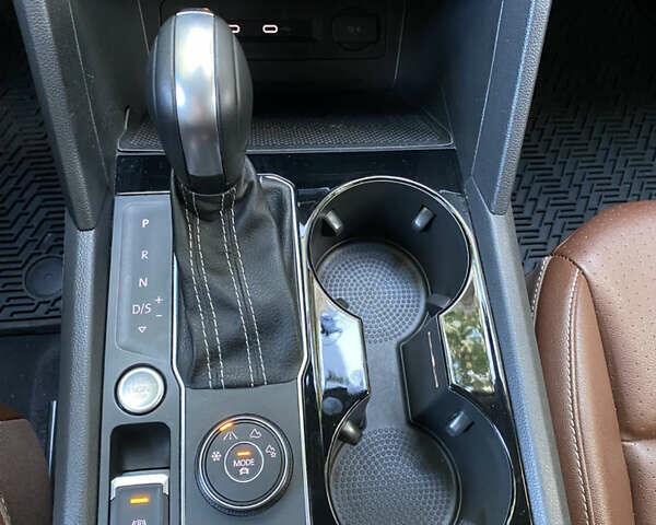 Зеленый Фольксваген Atlas, объемом двигателя 1.98 л и пробегом 92 тыс. км за 36000 $, фото 1 на Automoto.ua