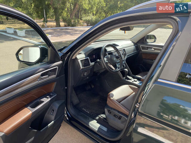 Зеленый Фольксваген Atlas, объемом двигателя 1.98 л и пробегом 92 тыс. км за 36000 $, фото 17 на Automoto.ua