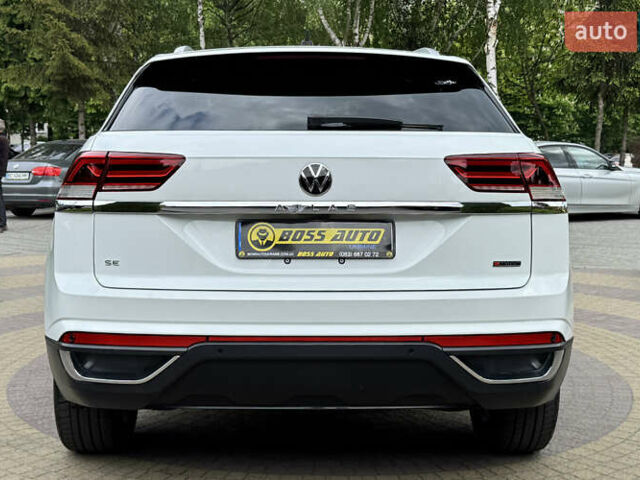 Белый Фольксваген Atlas Cross Sport, объемом двигателя 2 л и пробегом 55 тыс. км за 29350 $, фото 5 на Automoto.ua