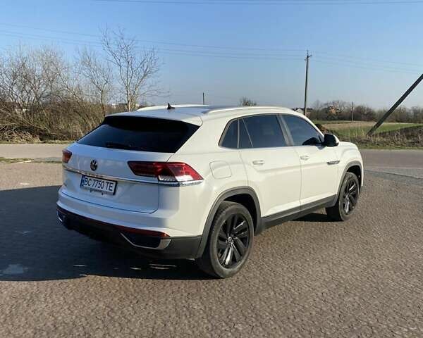 Білий Фольксваген Atlas Cross Sport, об'ємом двигуна 3.6 л та пробігом 67 тис. км за 25500 $, фото 4 на Automoto.ua