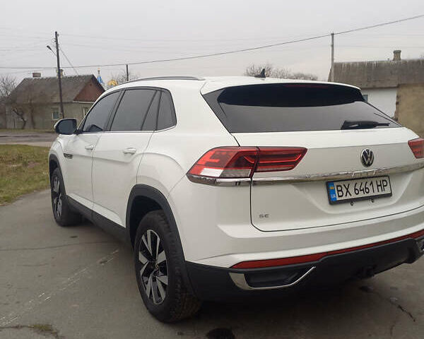 Белый Фольксваген Atlas Cross Sport, объемом двигателя 2 л и пробегом 50 тыс. км за 28800 $, фото 16 на Automoto.ua