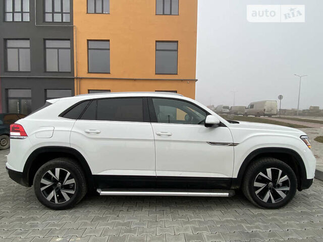 Білий Фольксваген Atlas Cross Sport, об'ємом двигуна 2 л та пробігом 20 тис. км за 37500 $, фото 9 на Automoto.ua