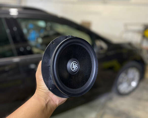 Черный Фольксваген Atlas Cross Sport, объемом двигателя 2 л и пробегом 121 тыс. км за 25950 $, фото 52 на Automoto.ua