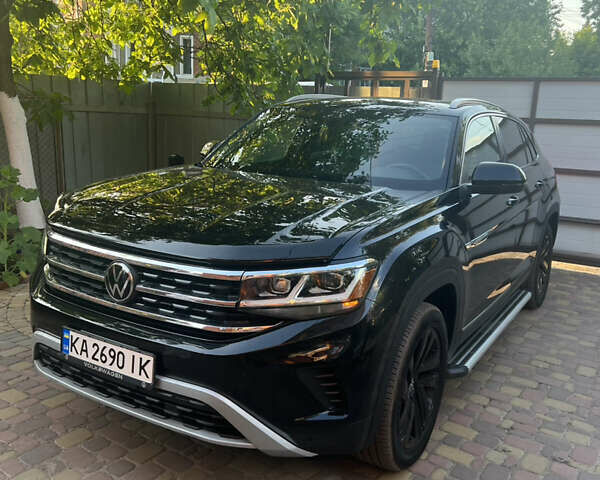 Чорний Фольксваген Atlas Cross Sport, об'ємом двигуна 2 л та пробігом 20 тис. км за 40000 $, фото 3 на Automoto.ua