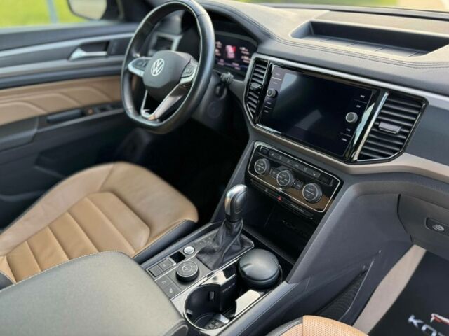 Черный Фольксваген Atlas Cross Sport, объемом двигателя 3.6 л и пробегом 54 тыс. км за 32500 $, фото 14 на Automoto.ua