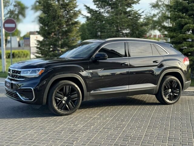Черный Фольксваген Atlas Cross Sport, объемом двигателя 3.6 л и пробегом 54 тыс. км за 32500 $, фото 4 на Automoto.ua