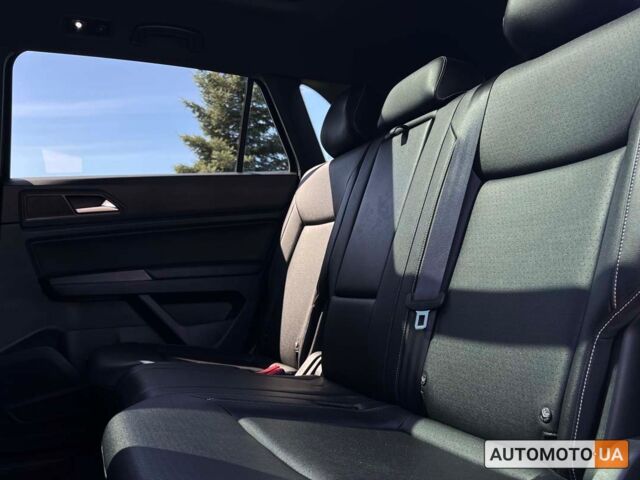Черный Фольксваген Atlas Cross Sport, объемом двигателя 2 л и пробегом 30 тыс. км за 29400 $, фото 9 на Automoto.ua
