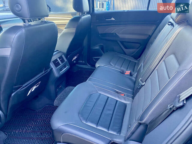 Черный Фольксваген Atlas Cross Sport, объемом двигателя 3.6 л и пробегом 45 тыс. км за 41500 $, фото 14 на Automoto.ua