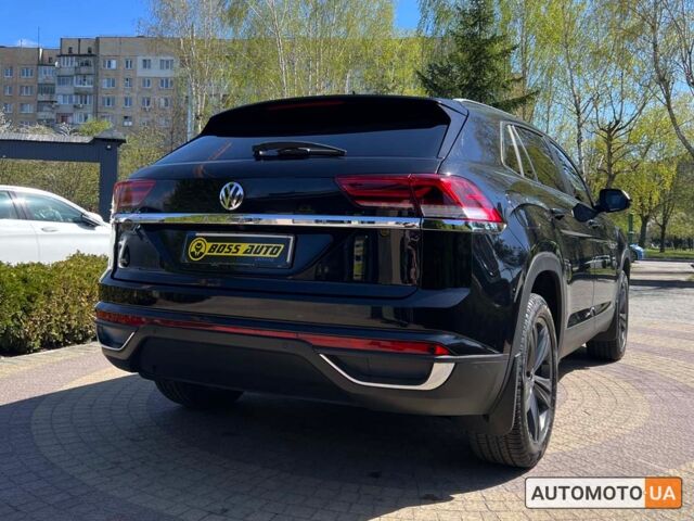 Черный Фольксваген Atlas Cross Sport, объемом двигателя 2 л и пробегом 30 тыс. км за 29400 $, фото 6 на Automoto.ua