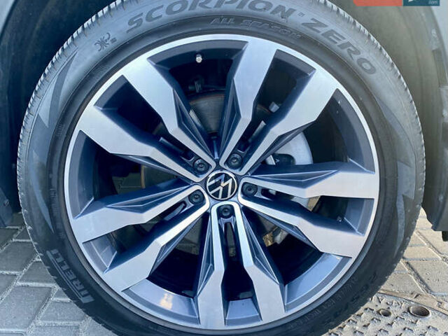 Черный Фольксваген Atlas Cross Sport, объемом двигателя 3.6 л и пробегом 45 тыс. км за 41500 $, фото 10 на Automoto.ua