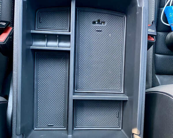 Черный Фольксваген Atlas Cross Sport, объемом двигателя 3.6 л и пробегом 45 тыс. км за 41500 $, фото 27 на Automoto.ua