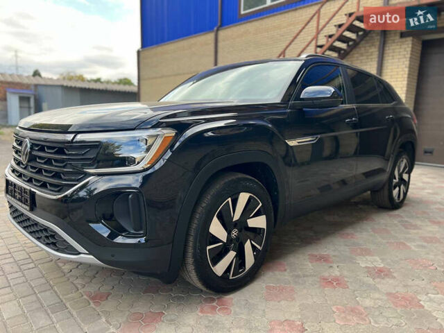 Черный Фольксваген Atlas Cross Sport, объемом двигателя 2 л и пробегом 22 тыс. км за 39500 $, фото 3 на Automoto.ua