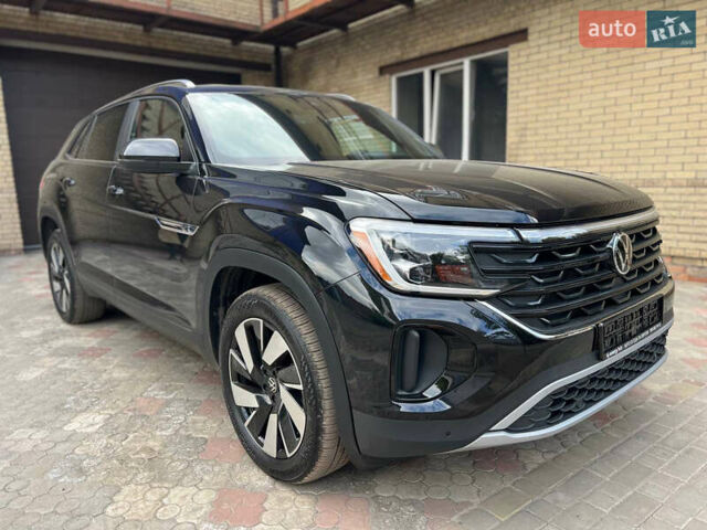Черный Фольксваген Atlas Cross Sport, объемом двигателя 2 л и пробегом 22 тыс. км за 39500 $, фото 12 на Automoto.ua