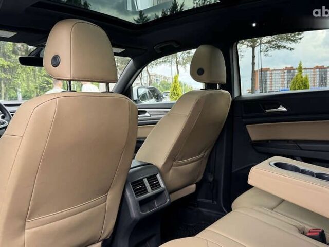 Фольксваген Atlas Cross Sport, объемом двигателя 2 л и пробегом 55 тыс. км за 29200 $, фото 11 на Automoto.ua