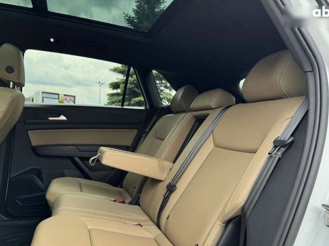 Фольксваген Atlas Cross Sport, объемом двигателя 2 л и пробегом 55 тыс. км за 29200 $, фото 9 на Automoto.ua