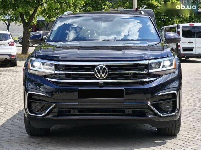 Фольксваген Atlas Cross Sport, объемом двигателя 0 л и пробегом 61 тыс. км за 33700 $, фото 3 на Automoto.ua