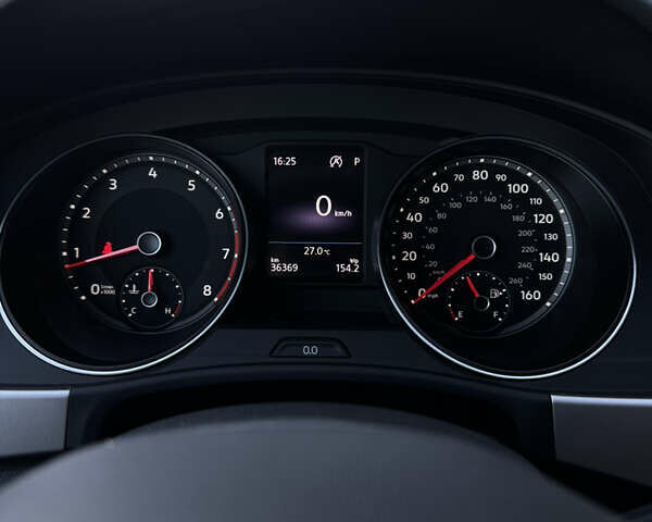 Серый Фольксваген Atlas Cross Sport, объемом двигателя 2 л и пробегом 36 тыс. км за 27900 $, фото 27 на Automoto.ua